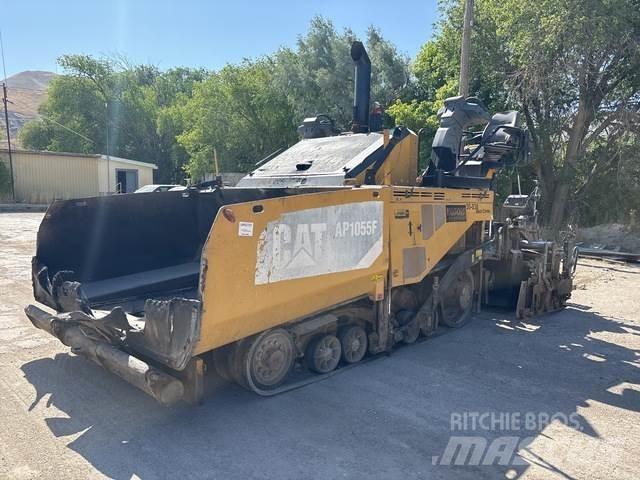 CAT AP1055F Finišéry