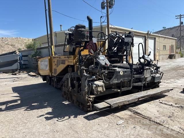 CAT AP1055F Finišéry