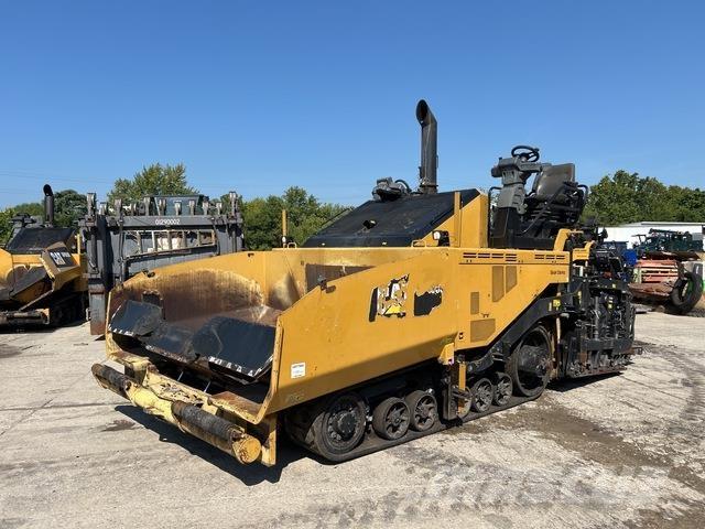 CAT AP1055F Finišéry