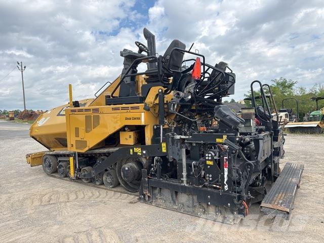 CAT AP1055F Finišéry