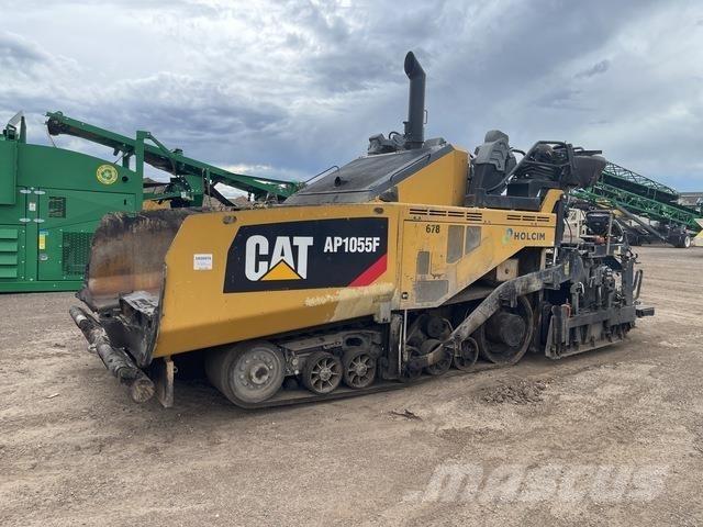 CAT AP1055F Finišéry