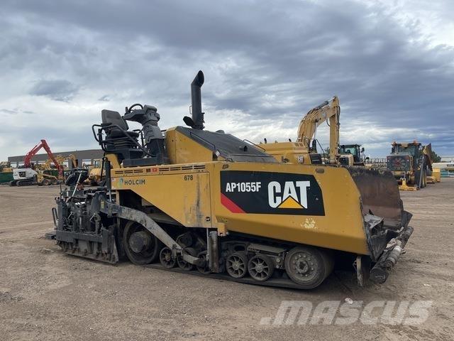 CAT AP1055F Finišéry