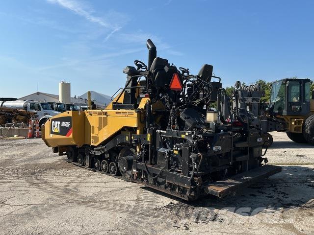 CAT AP655F Finišéry