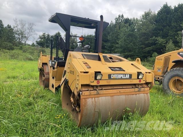 CAT CB534D XW Tandemové valce