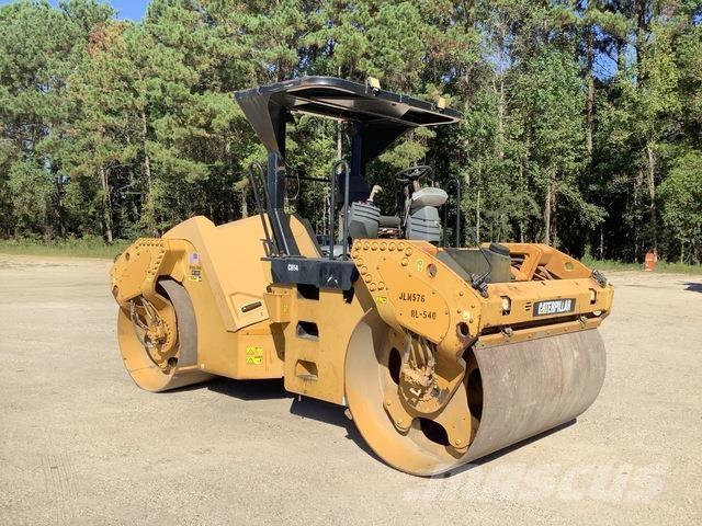CAT CB54 Tandemové valce
