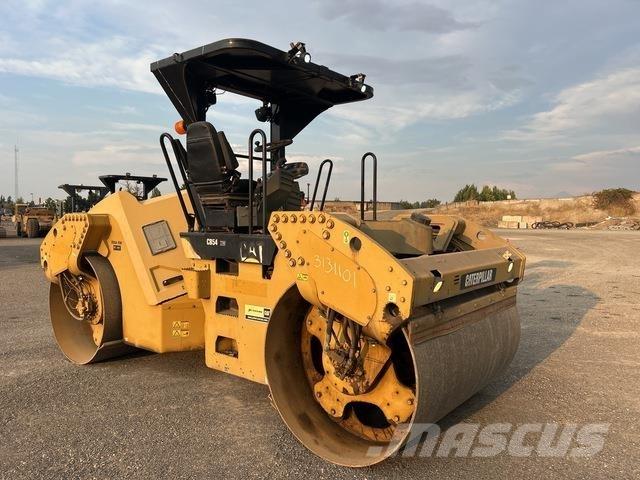 CAT CB54 XW Tandemové valce