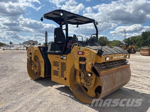 CAT CB66B Tandemové valce