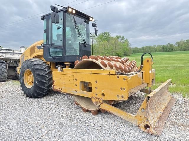 CAT CP56B Ťahačové valce