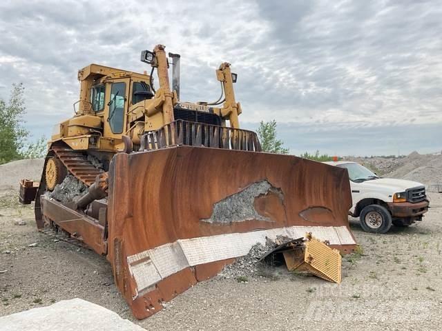 CAT D10N Pásové dozéry
