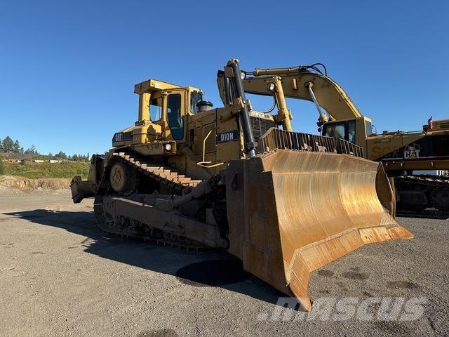 CAT D10N Pásové dozéry
