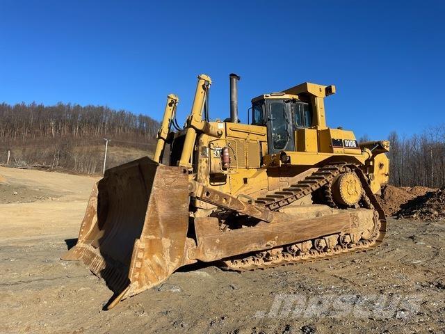 CAT D10R Pásové dozéry
