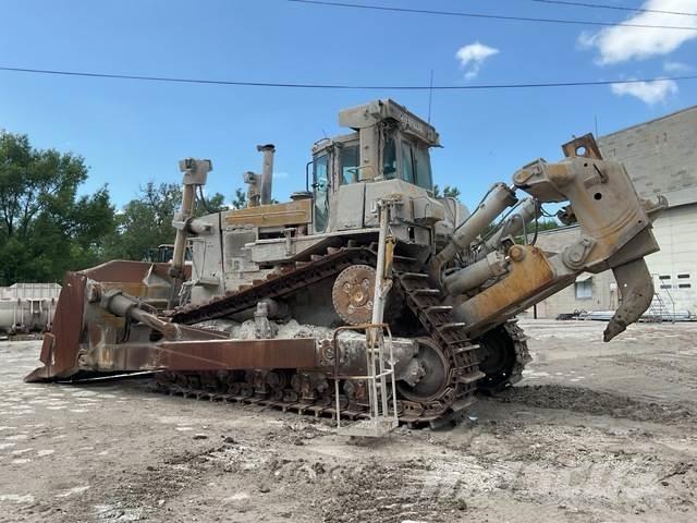 CAT D10R Pásové dozéry