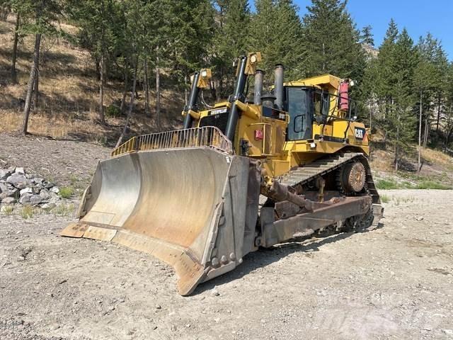 CAT D10T Pásové dozéry
