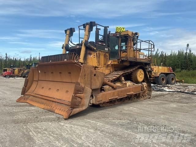 CAT D10T Pásové dozéry