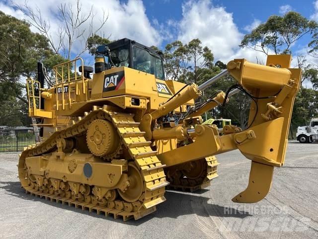 CAT D10T2 Pásové dozéry