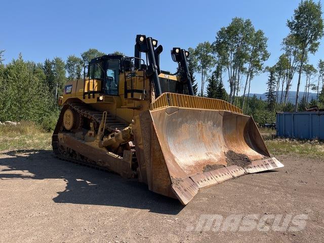 CAT D10T2 Pásové dozéry