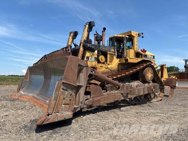 CAT D11R Pásové dozéry
