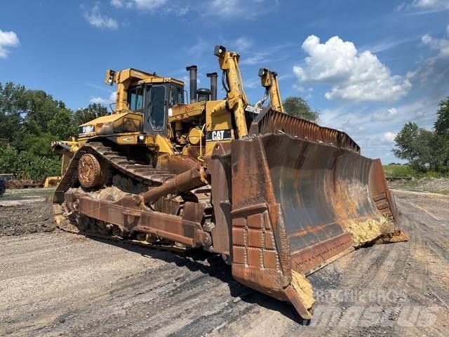 CAT D11R Pásové dozéry