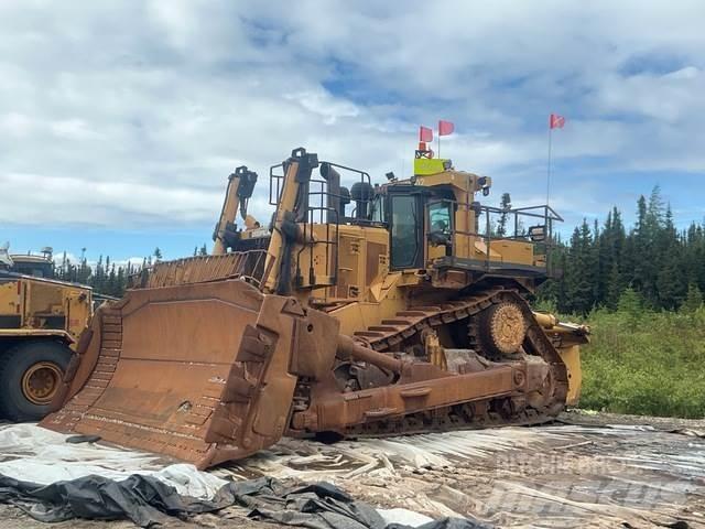 CAT D11T Pásové dozéry
