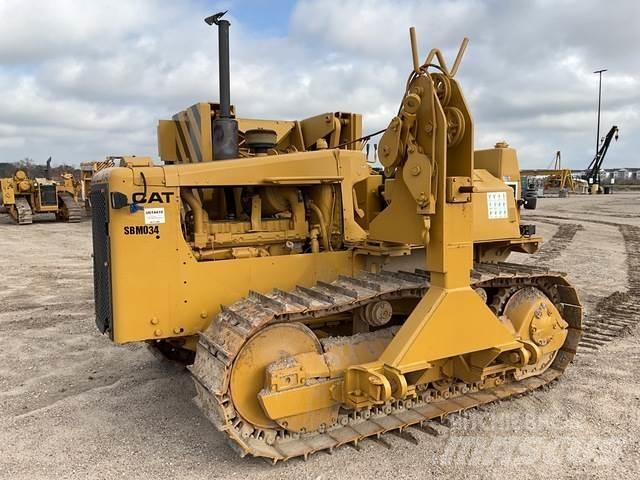 CAT D5B Ukladače potrubia