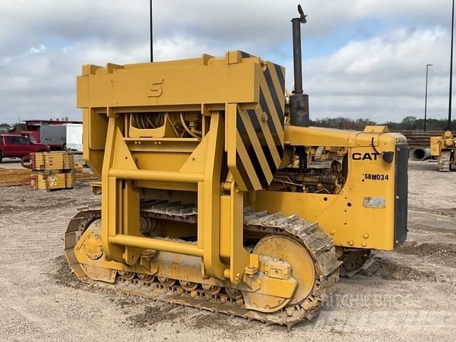 CAT D5B Ukladače potrubia