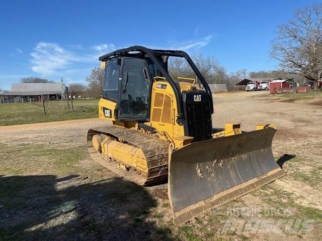 CAT D5K2 LGP Pásové dozéry