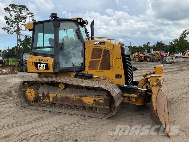 CAT D5K2 LGP Pásové dozéry