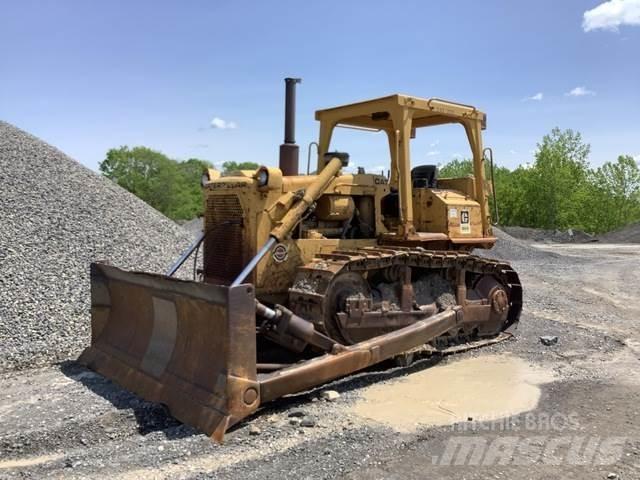 CAT D6D Pásové dozéry