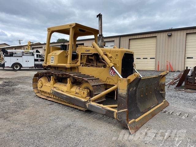 CAT D6D Pásové dozéry