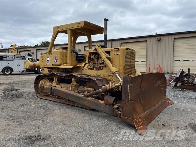 CAT D6D Pásové dozéry