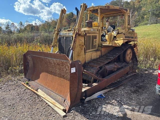 CAT D6H Pásové dozéry