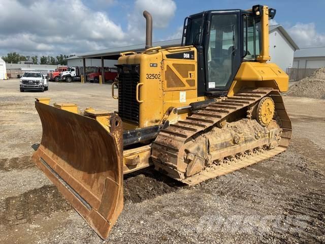 CAT D6N XL Pásové dozéry