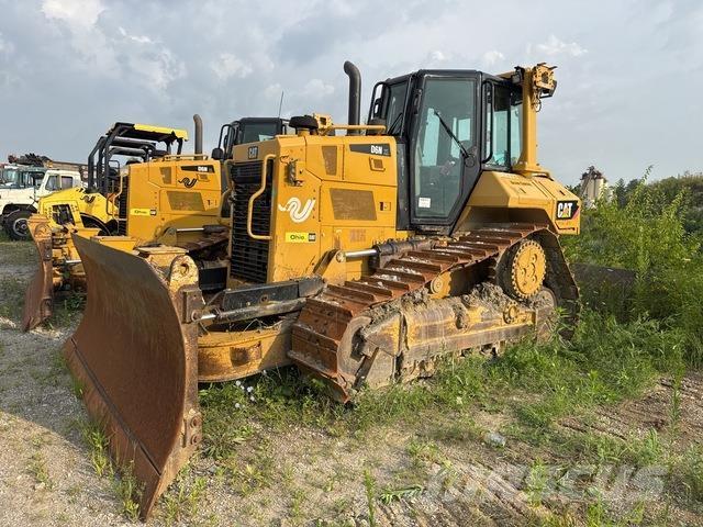 CAT D6N XL Pásové dozéry