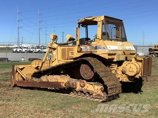 CAT D6R Pásové dozéry