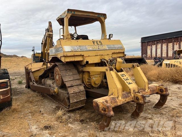 CAT D6R XL Pásové dozéry