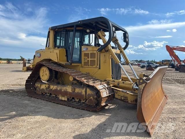 CAT D6T Pásové dozéry
