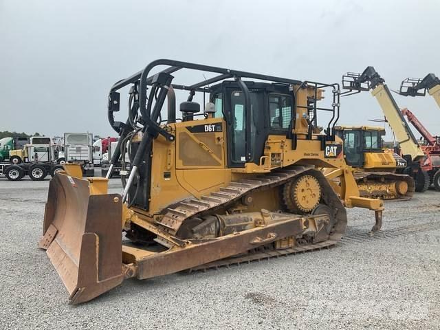 CAT D6T XL Pásové dozéry