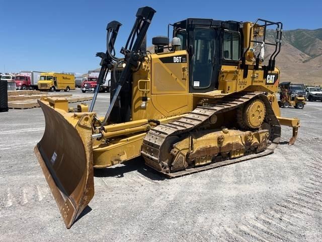 CAT D6T XL Pásové dozéry
