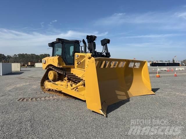 CAT D7 Pásové dozéry