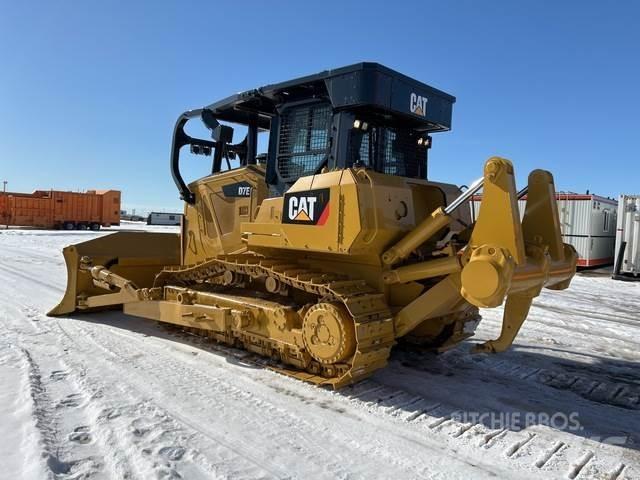 CAT D7E Pásové dozéry