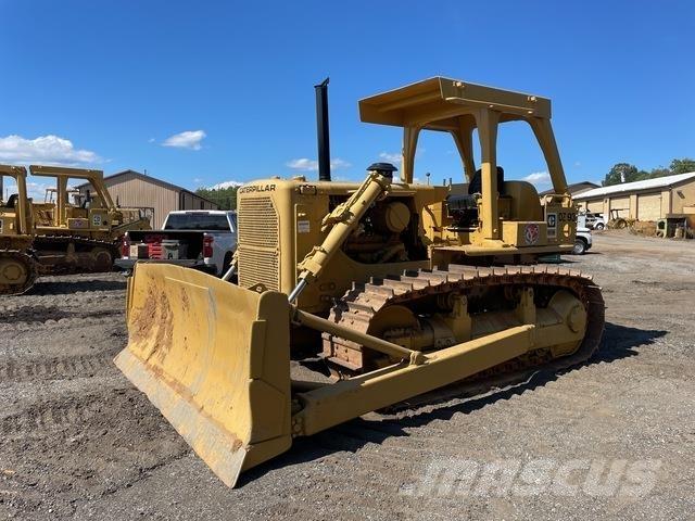 CAT D7G Pásové dozéry