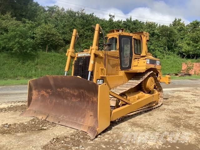 CAT D7H Pásové dozéry