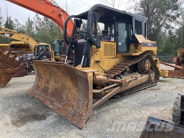CAT D7R Pásové dozéry