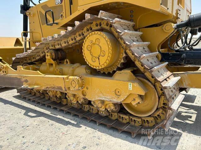 CAT D8 Pásové dozéry