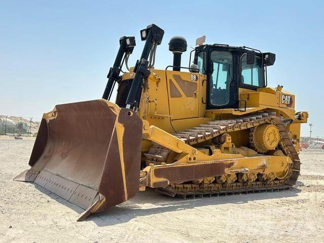CAT D8 Pásové dozéry