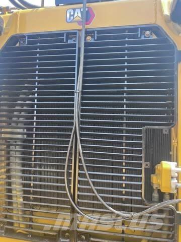 CAT D8GC Pásové dozéry