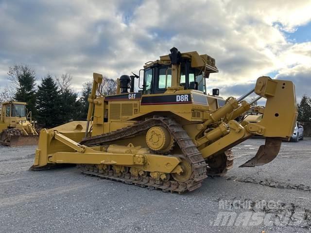CAT D8R Pásové dozéry