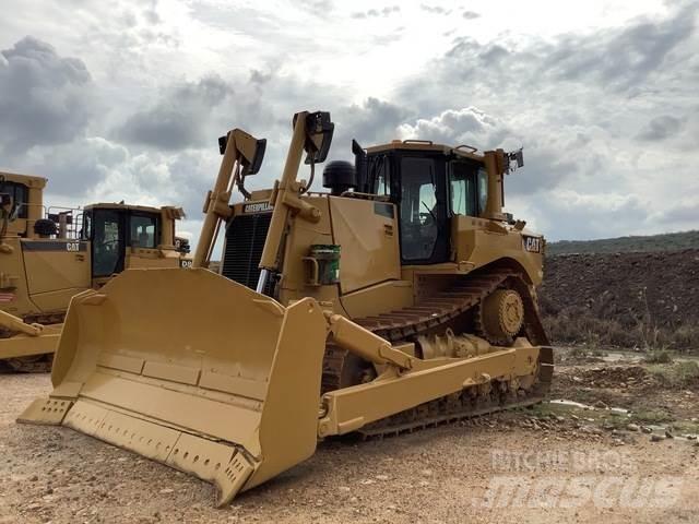 CAT D8T Pásové dozéry