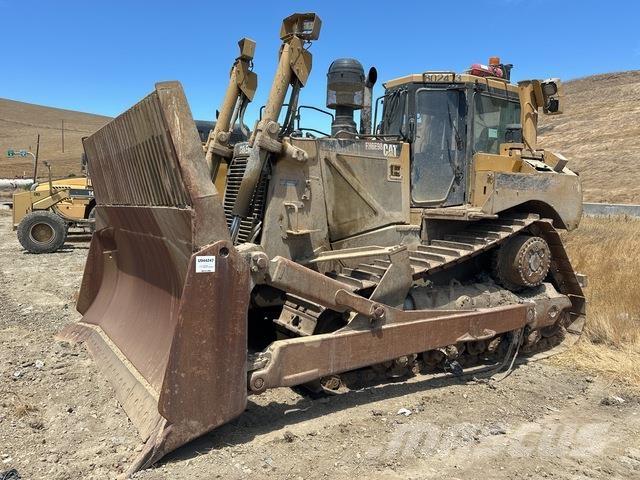 CAT D8T Pásové dozéry