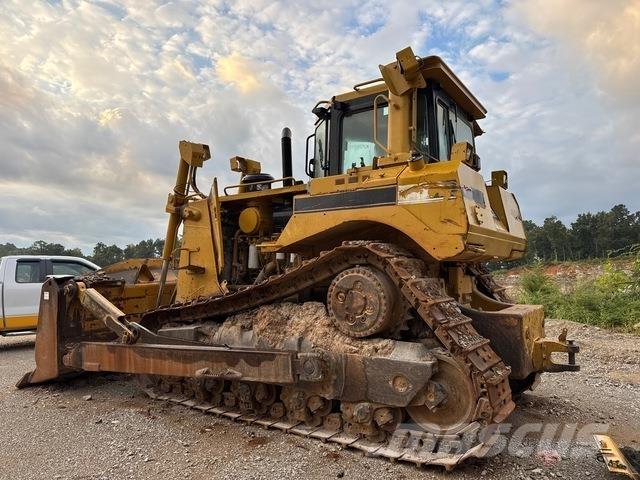CAT D8T Pásové dozéry
